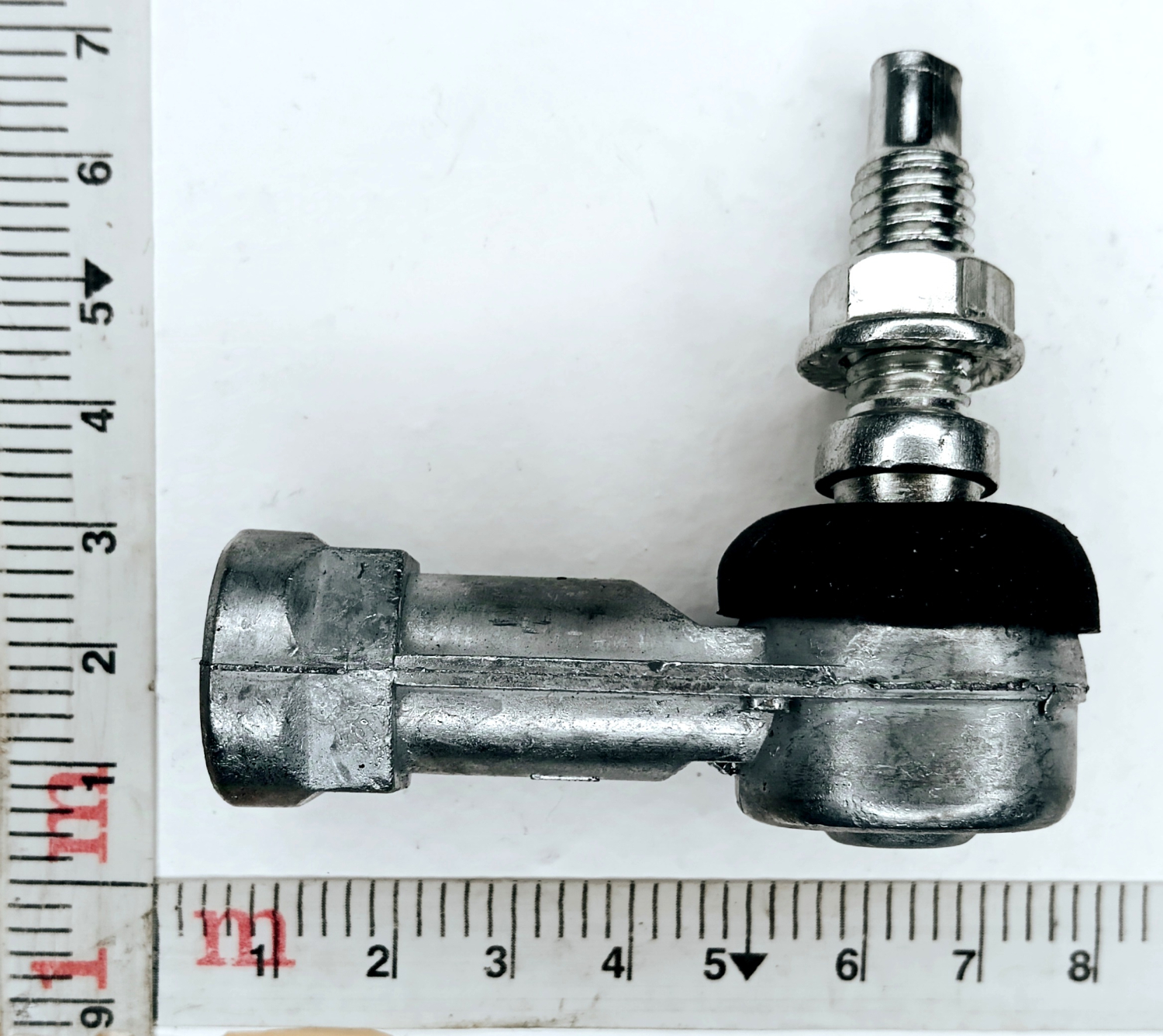 Наконечник тяги шарнирный КПП ZF правый M12x1.75 M10x1.5